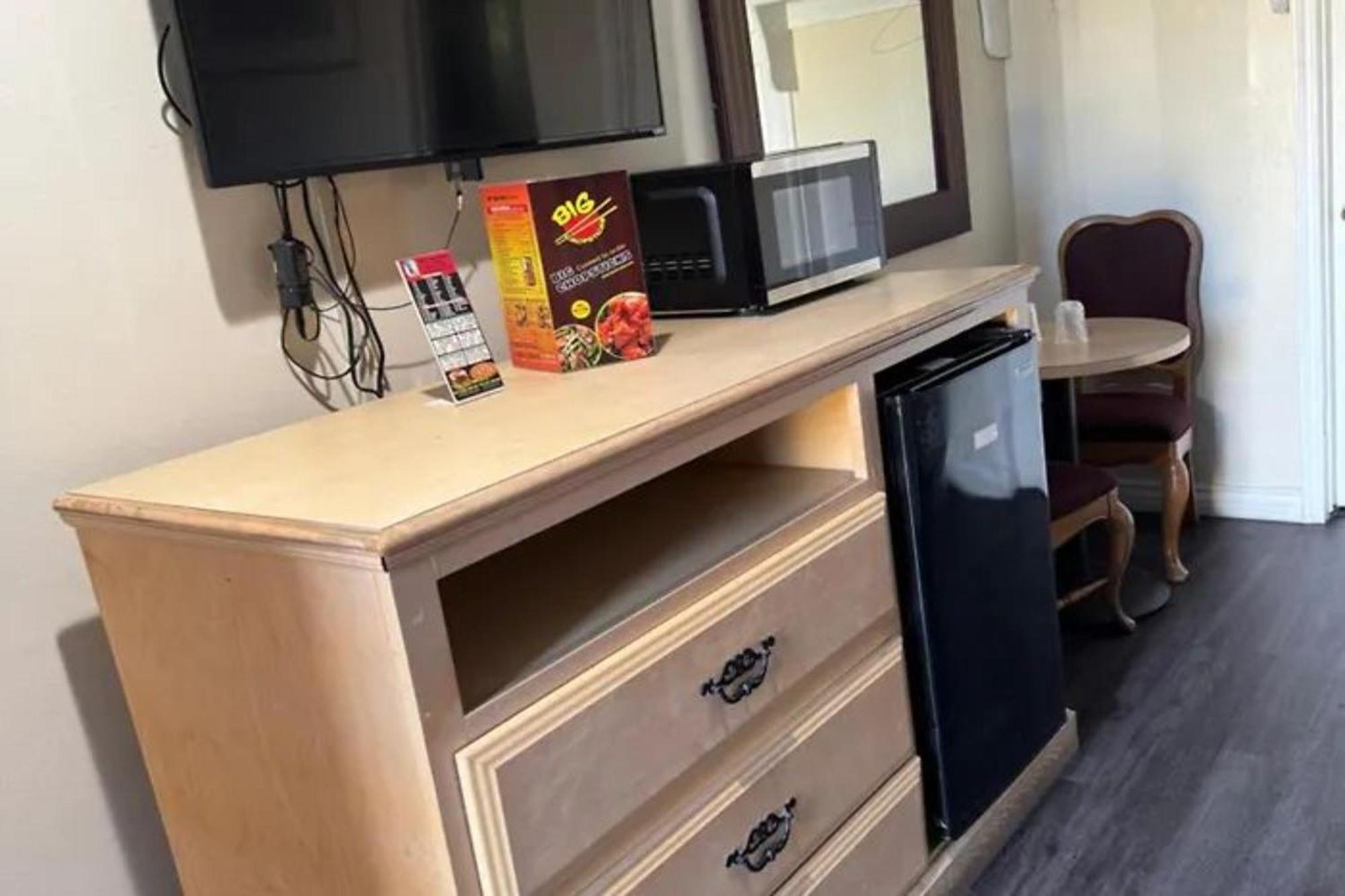 Robinhood Motel Anaheim West Extérieur photo