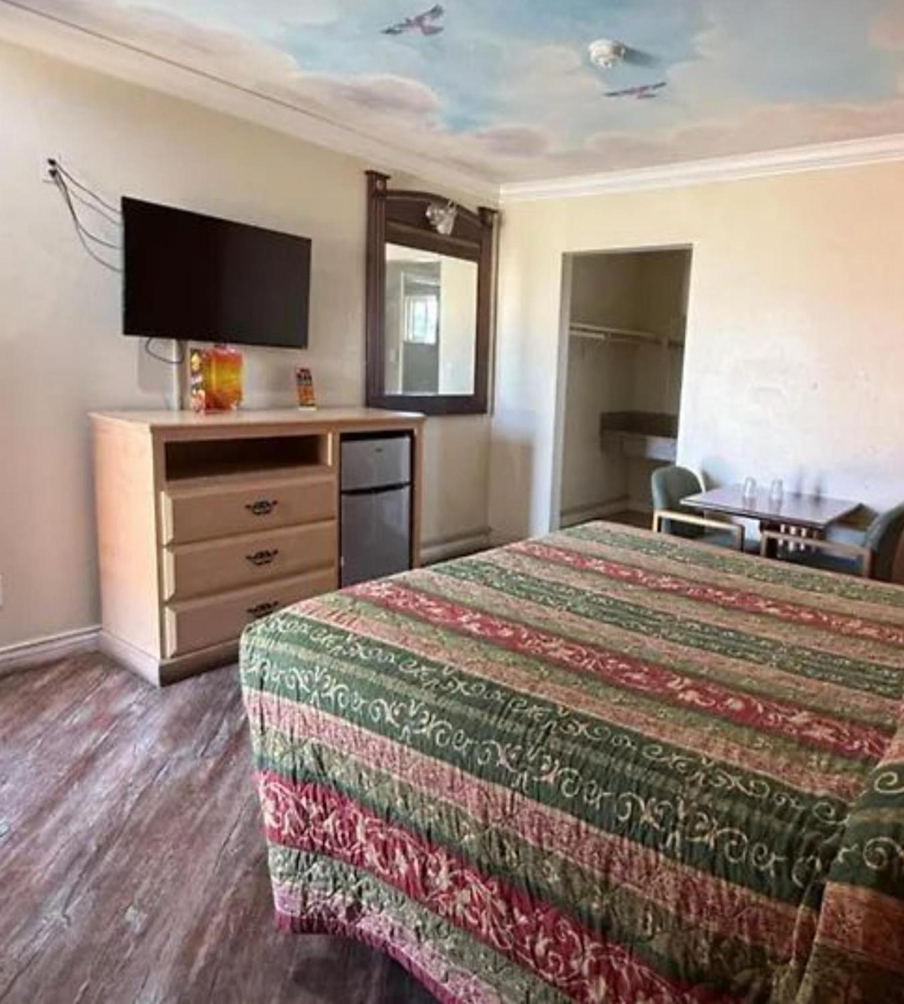 Robinhood Motel Anaheim West Extérieur photo